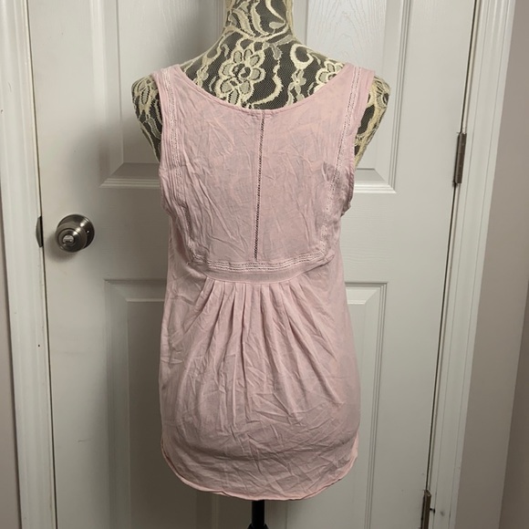 ☀️ J Crew Pink flowy Tank - Picture 3 of 4